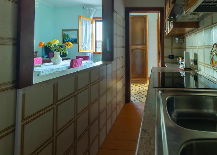 Casa Samari Three Апартаменти *